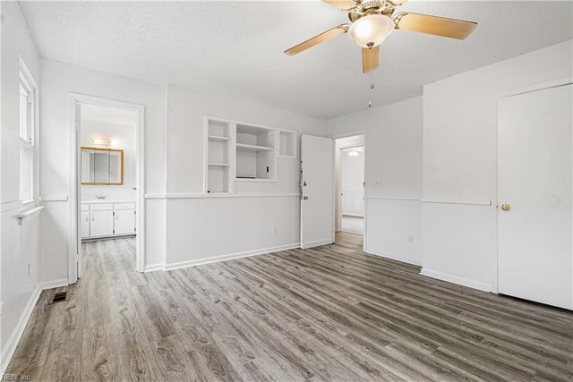 3423 Club House RD, Virginia Beach, VA 23452
