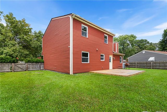 3423 Club House RD, Virginia Beach, VA 23452