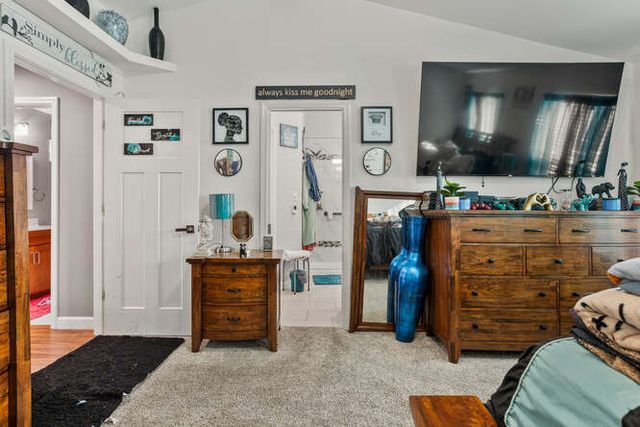 1913 Trails Drive, Urbana, IL 61802