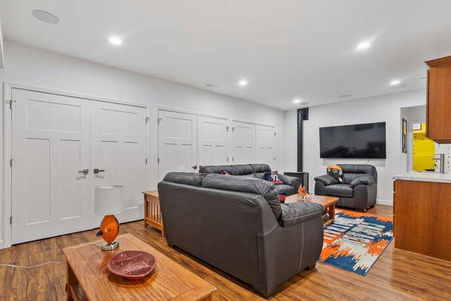 1913 Trails Drive, Urbana, IL 61802