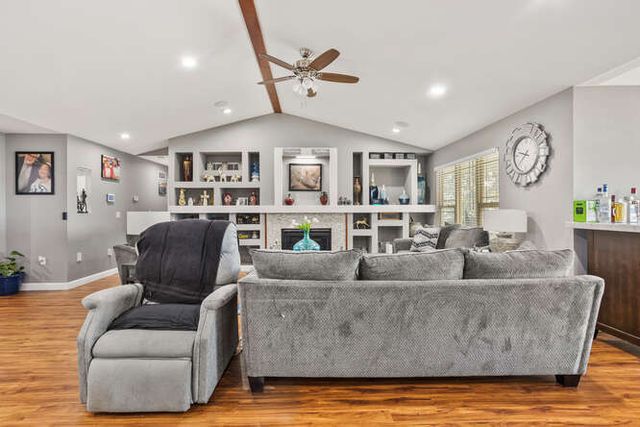 1913 Trails Drive, Urbana, IL 61802