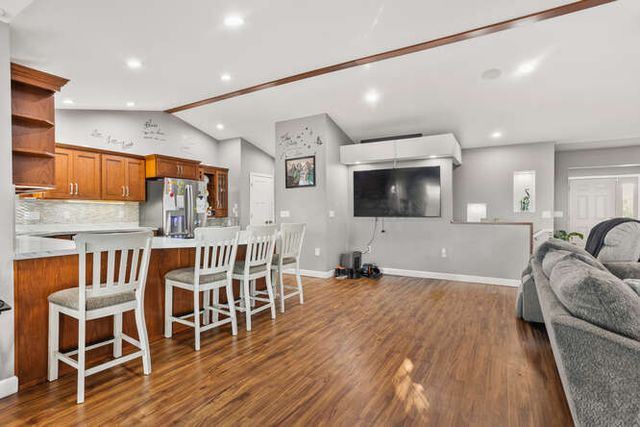 1913 Trails Drive, Urbana, IL 61802