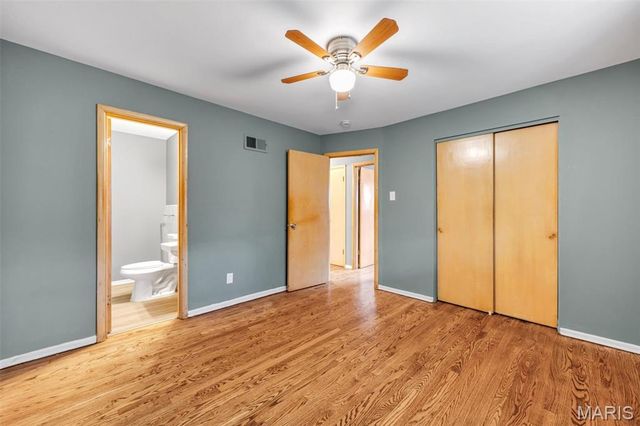 4116 Ammann Lane, St Louis, MO 63121