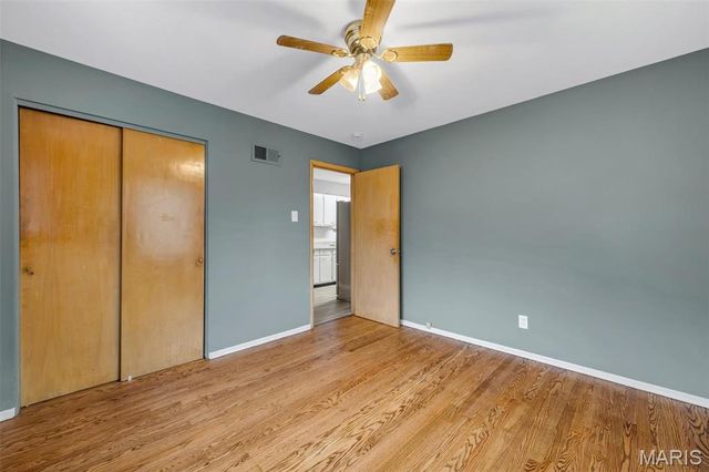 4116 Ammann Lane, St Louis, MO 63121