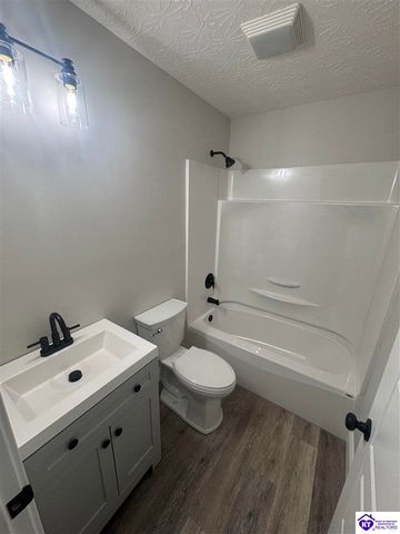 219 Poplar Drive, Elizabethtown, KY 42701