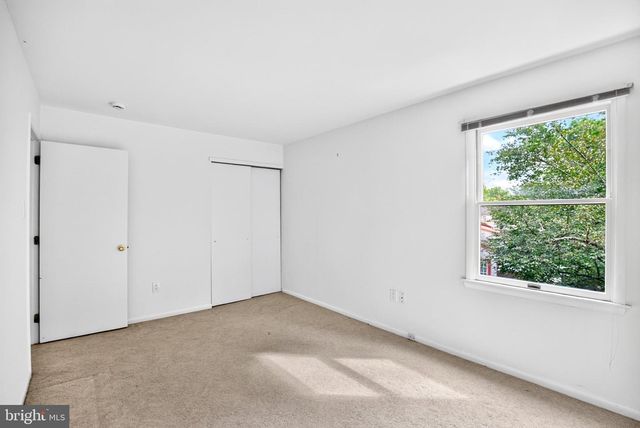 237 FOXWOOD LN, Marlton, NJ 08053