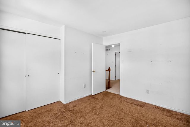 237 FOXWOOD LN, Marlton, NJ 08053