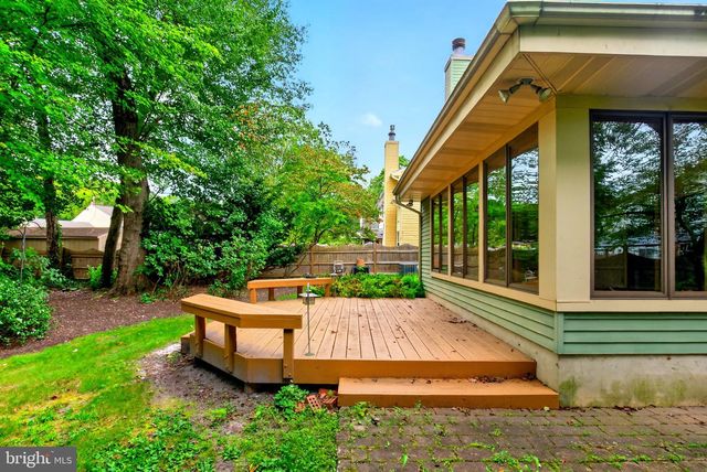 237 FOXWOOD LN, Marlton, NJ 08053