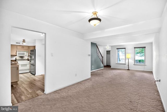 237 FOXWOOD LN, Marlton, NJ 08053