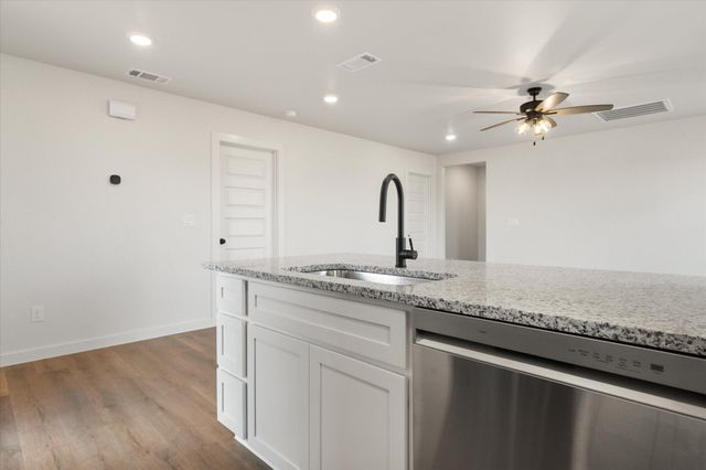 6303 Volney Avenue, Lubbock, TX 79407