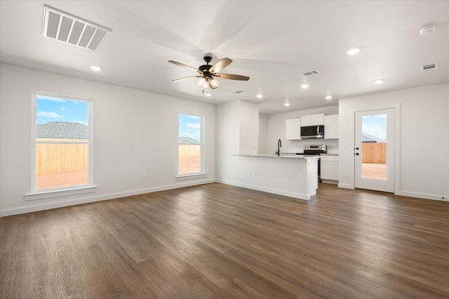 6303 Volney Avenue, Lubbock, TX 79407