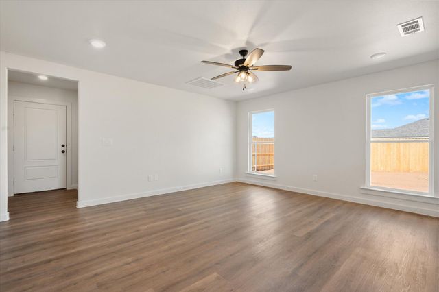 6303 Volney Avenue, Lubbock, TX 79407