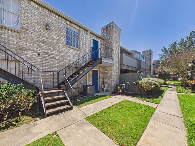 9700 Leawood Boulevard 322, Houston, TX 77099