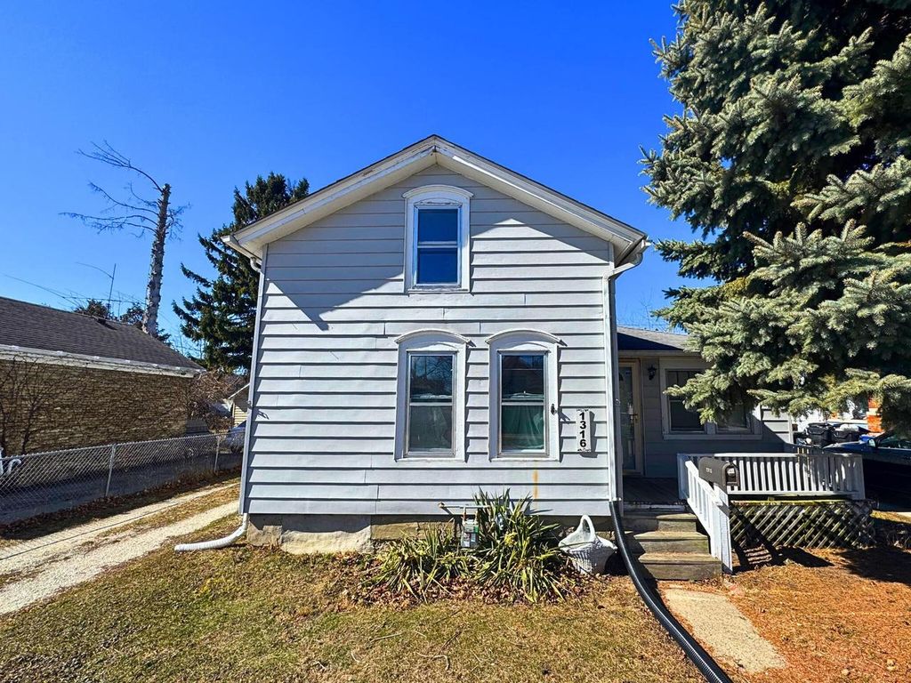 1316 Erie STREET, Racine, WI 53402