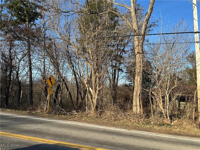 8030 Pyle South Amherst Road, Amherst, OH 44001