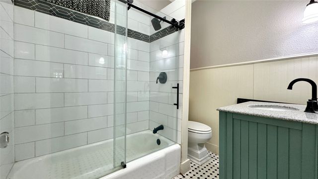 205 Elm Drive, Terrell, TX 75160