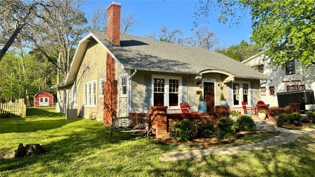 205 Elm Drive, Terrell, TX 75160