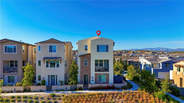 202 Heartland Way, Rancho Mission Viejo, CA 92694