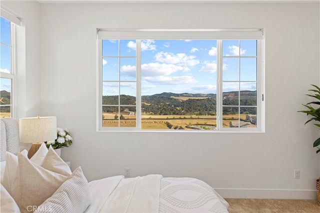 202 Heartland Way, Rancho Mission Viejo, CA 92694