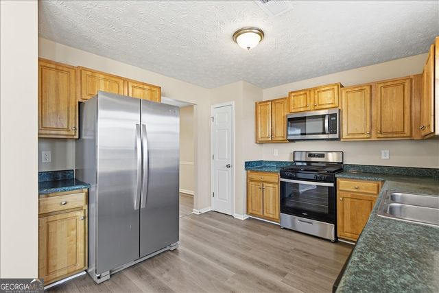 705 Compton Lane, Mcdonough, GA 30253