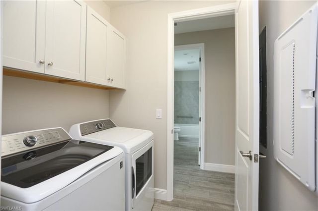 2626 Seychelles CIR 1405, Naples, FL 34112