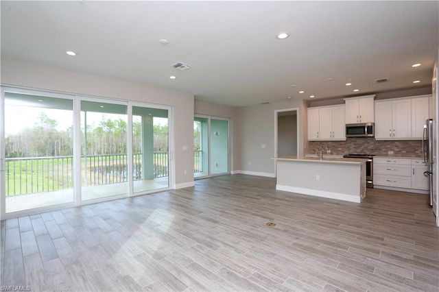 2626 Seychelles CIR 1405, Naples, FL 34112