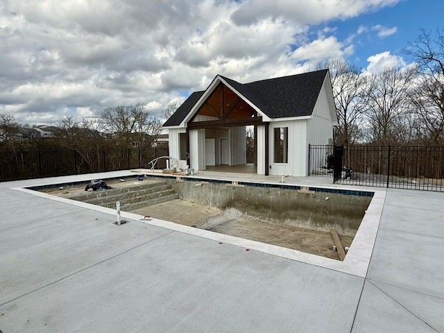 152 Dobson Knob Trl, Nolensville, TN 37135