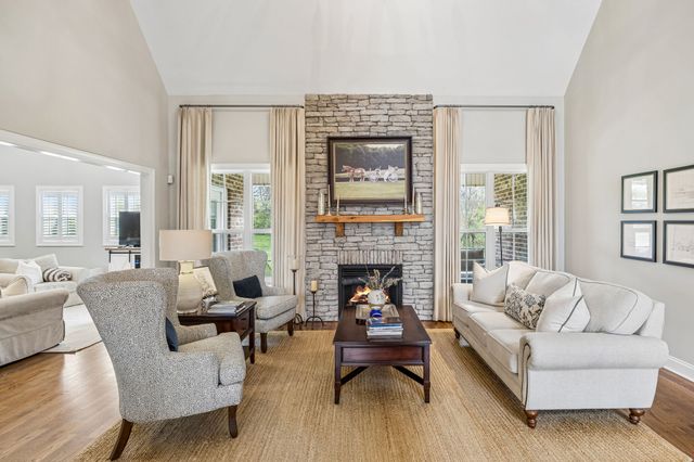 152 Dobson Knob Trl, Nolensville, TN 37135