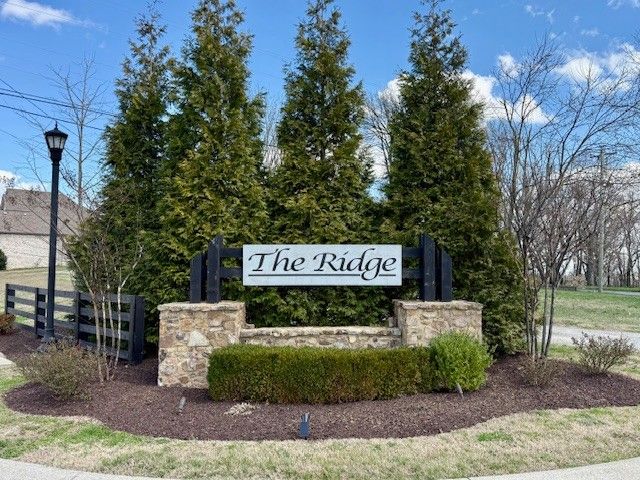 152 Dobson Knob Trl, Nolensville, TN 37135