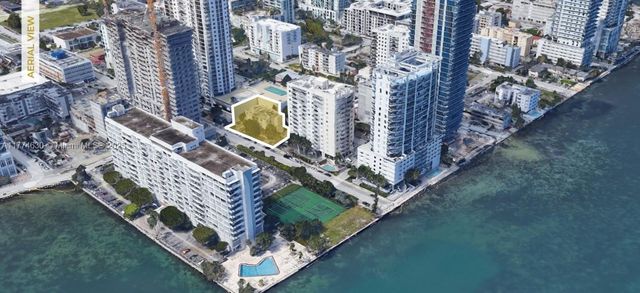 601 NE 22nd St, Miami, FL 33137