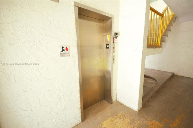 601 NE 22nd St, Miami, FL 33137