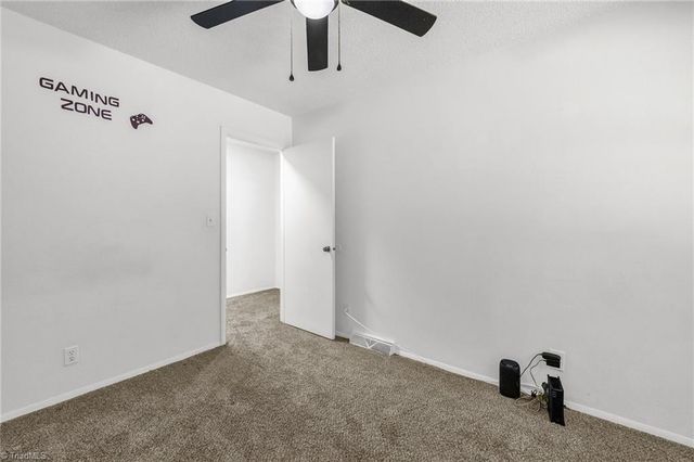 2235 Shadow Valley Road E, High Point, NC 27265