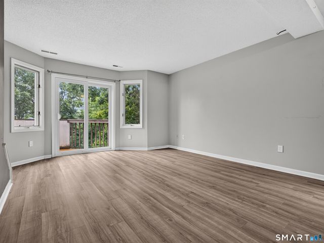 173 Russo Avenue 506, East Haven, CT 06512