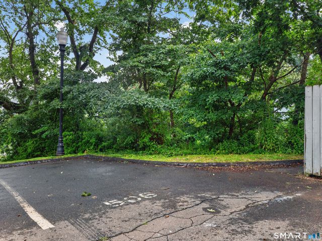 173 Russo Avenue 506, East Haven, CT 06512