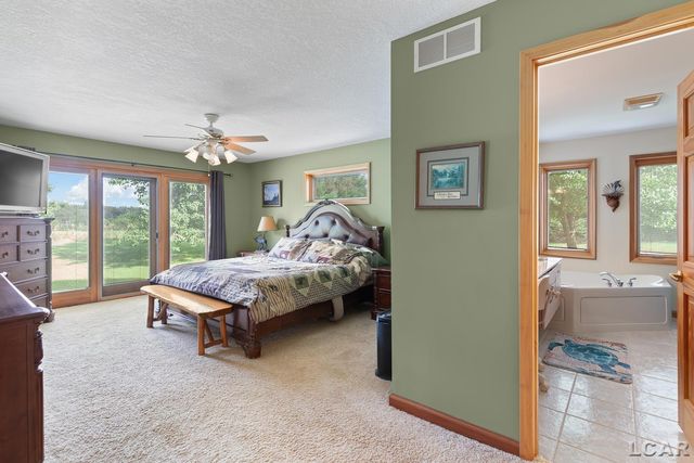 11195 Singer Road, Brooklyn, MI 49230