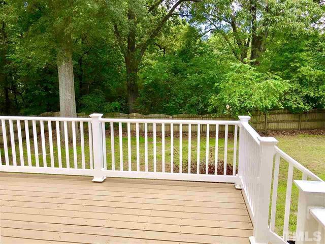 2825 Glastonbury Road, Apex, NC 27539