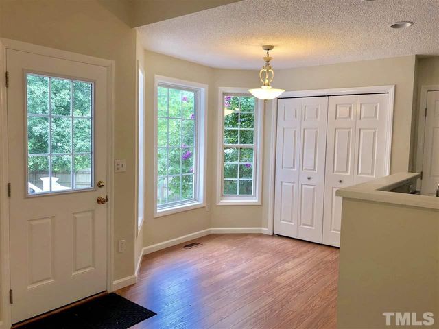 2825 Glastonbury Road, Apex, NC 27539