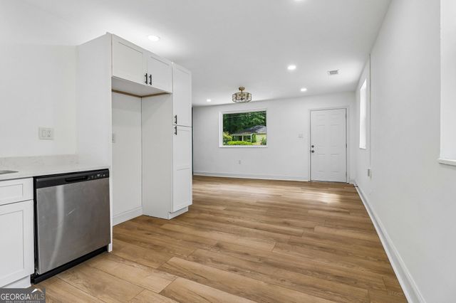 1355 Graymont Drive SW, Atlanta, GA 30310