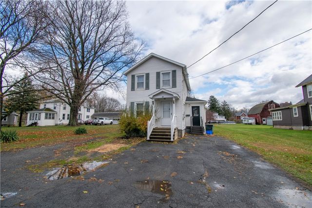 54 Center Street, Waterloo, NY 13165