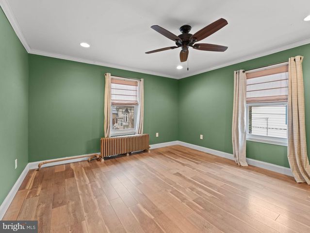 400 2ND ST, Swedesboro, NJ 08085