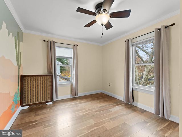 400 2ND ST, Swedesboro, NJ 08085