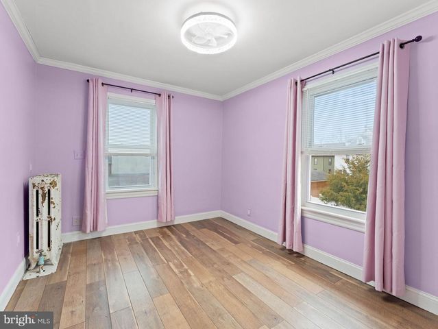 400 2ND ST, Swedesboro, NJ 08085