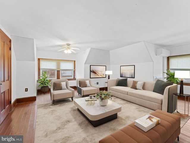 400 2ND ST, Swedesboro, NJ 08085