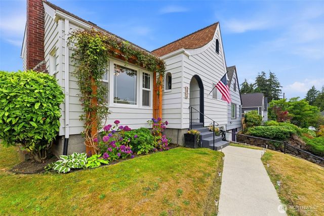 3826 S 8th Street, Tacoma, WA 98405