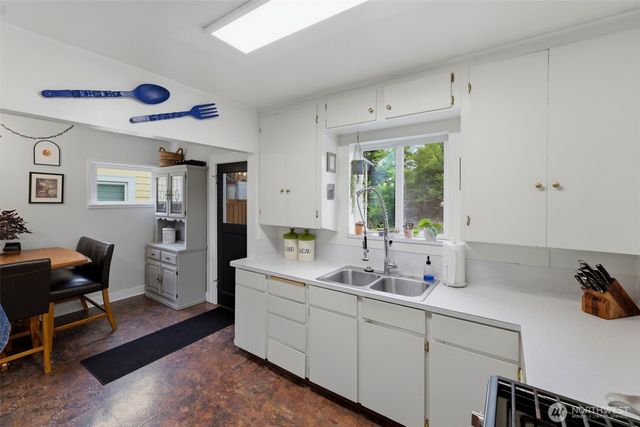 3826 S 8th Street, Tacoma, WA 98405