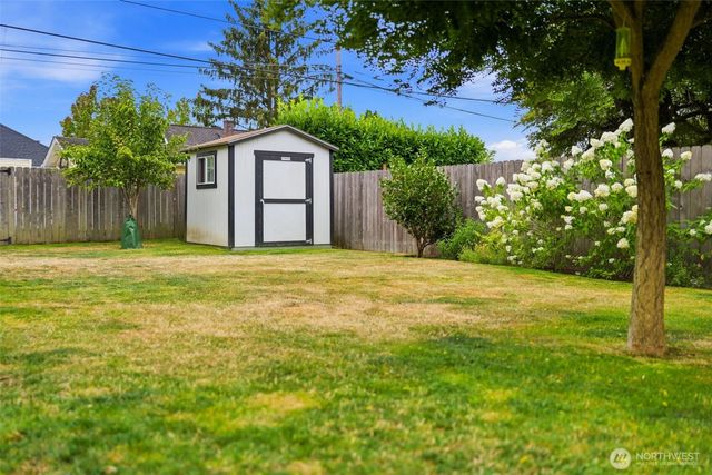 3826 S 8th Street, Tacoma, WA 98405