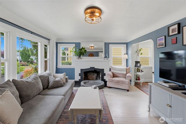3826 S 8th Street, Tacoma, WA 98405
