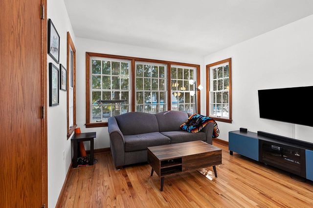 2141 RIVERSIDE AVENUE, Marinette, WI 54143