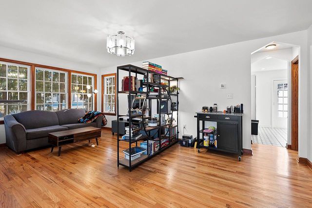 2141 RIVERSIDE AVENUE, Marinette, WI 54143