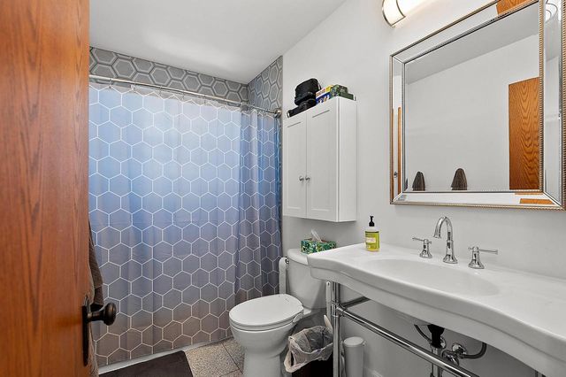 2141 RIVERSIDE AVENUE, Marinette, WI 54143